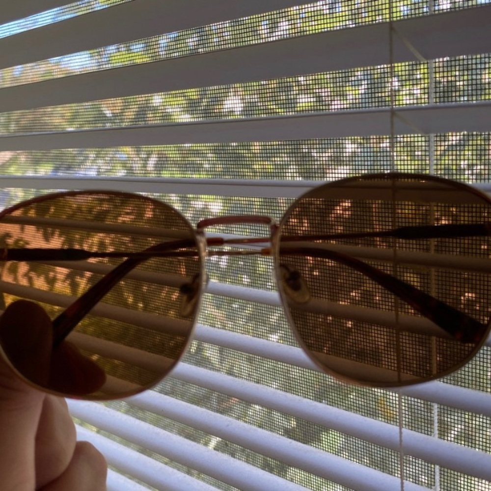 sunglasses 😏